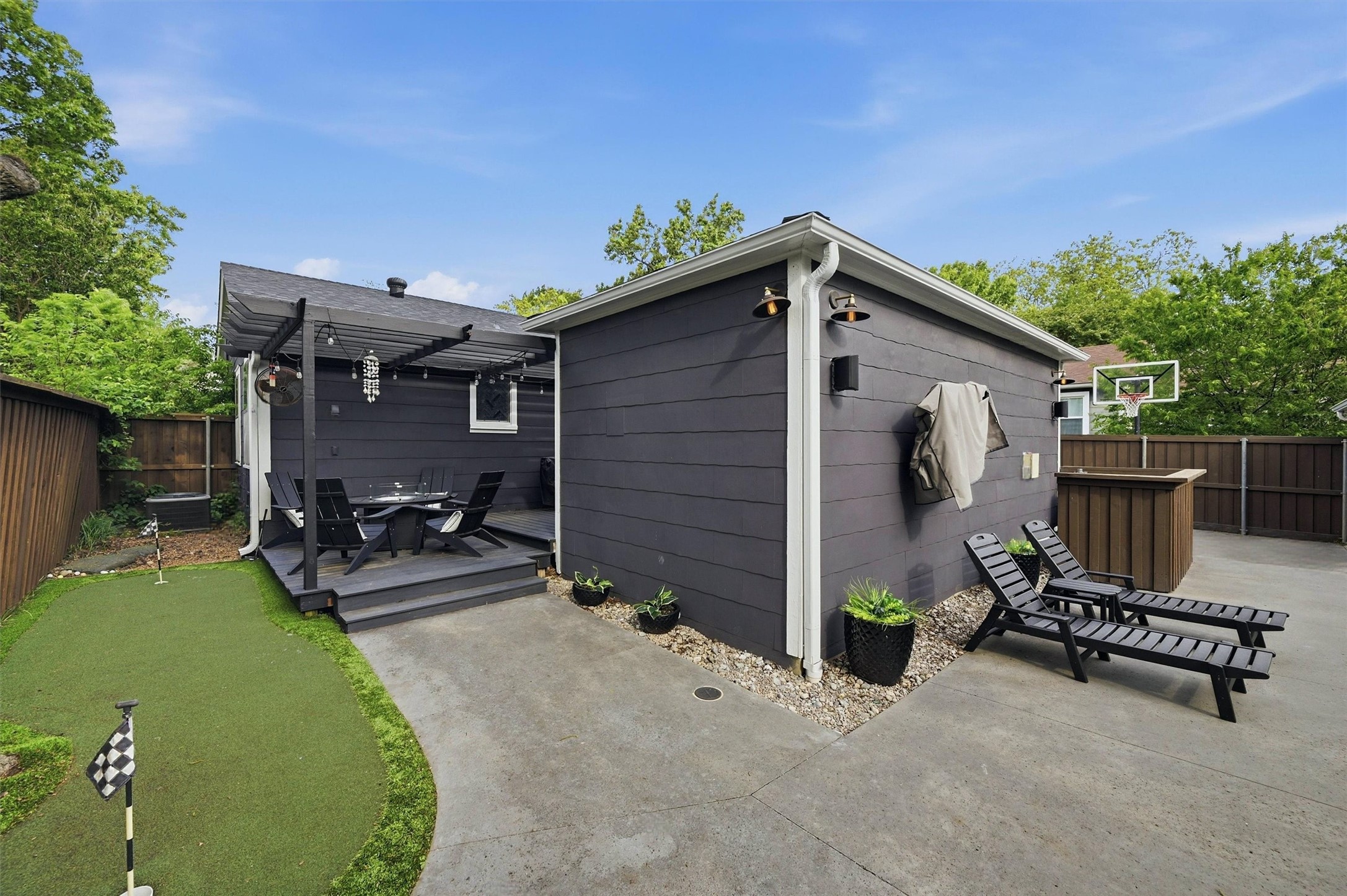 1511 N Alexander Street Sherman TX 75092
