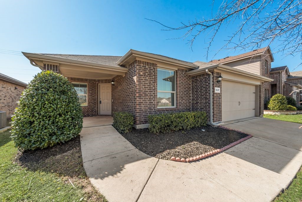 5117 Grayson Ridge Drive Fort Worth TX 76179