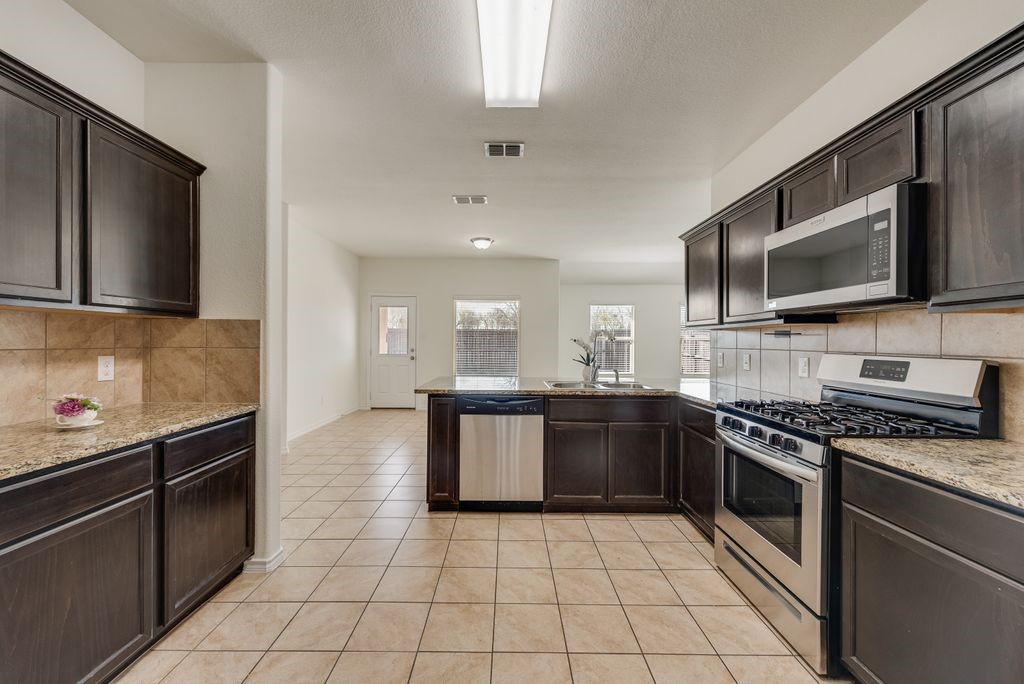 5117 Grayson Ridge Drive Fort Worth TX 76179