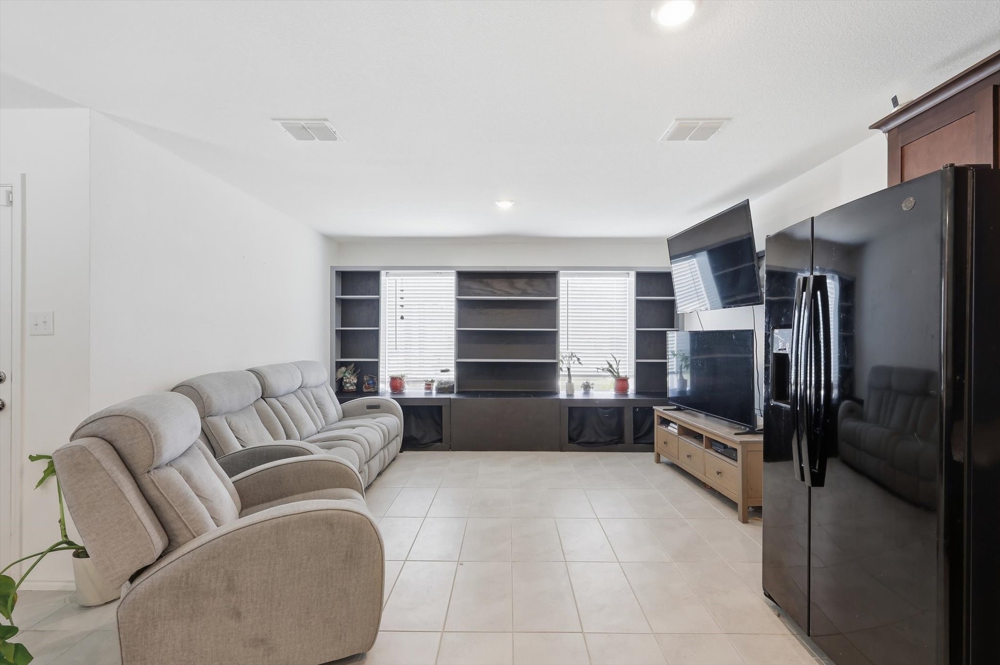 454 Eagle Wind Way Ferris TX 75125