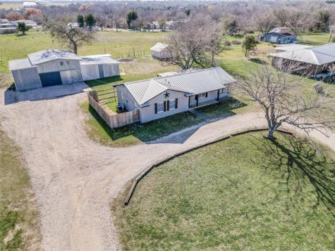 472 Cox Road Waxahachie TX 75167