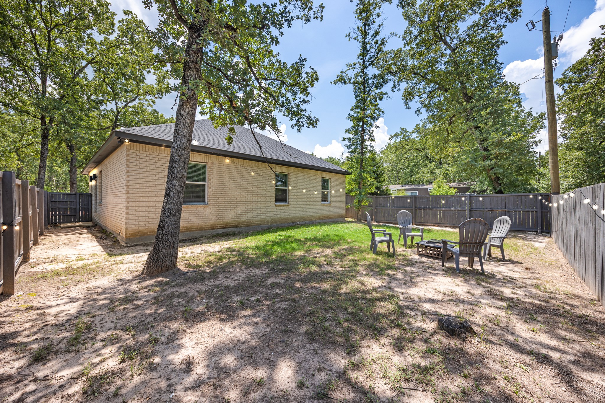 225 S Cherokee Shores Drive Mabank TX 75156