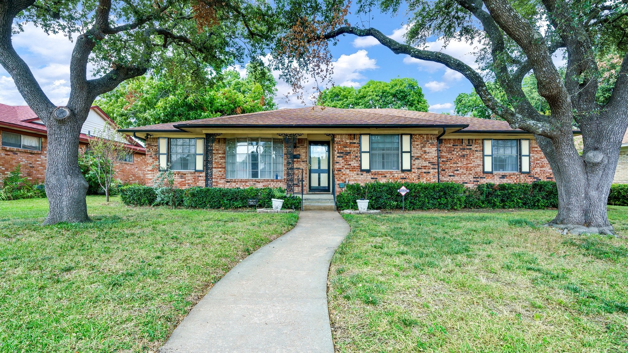 5821 Everglade Road Dallas TX 75227