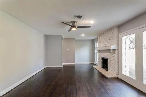 5516 Forest Lane Dallas TX 75230