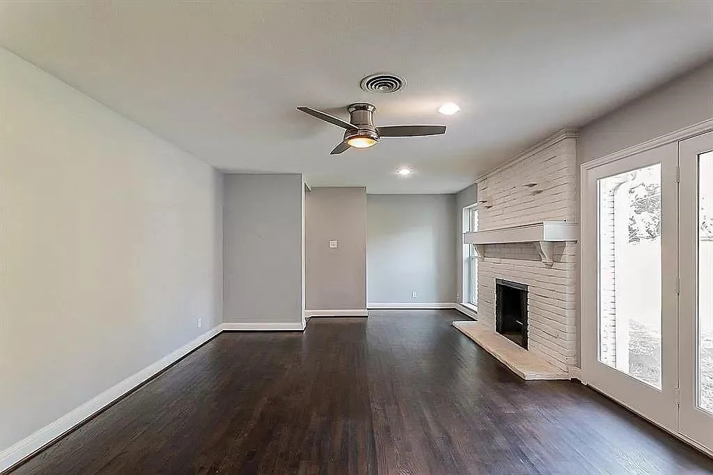 5516 Forest Lane Dallas TX 75230