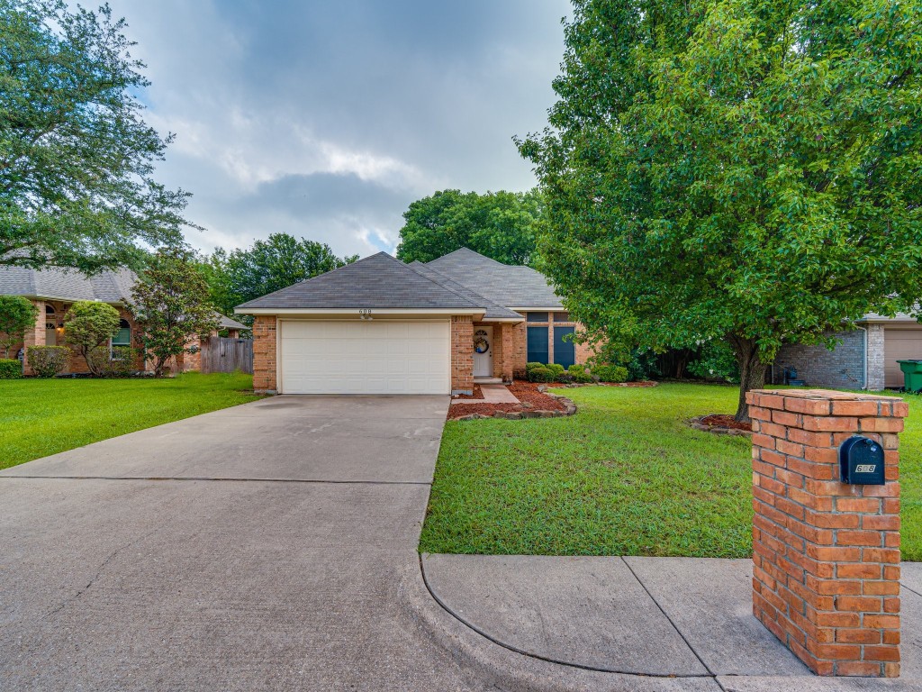 608 Tulane Drive Waxahachie TX 75165