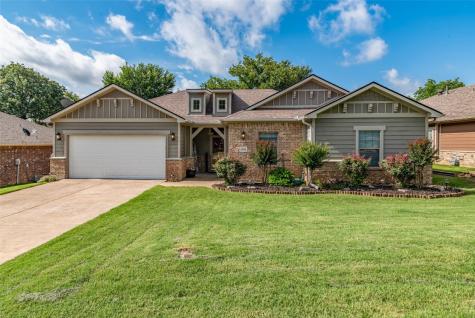 1802 Woodland Park Drive Denison TX 75020
