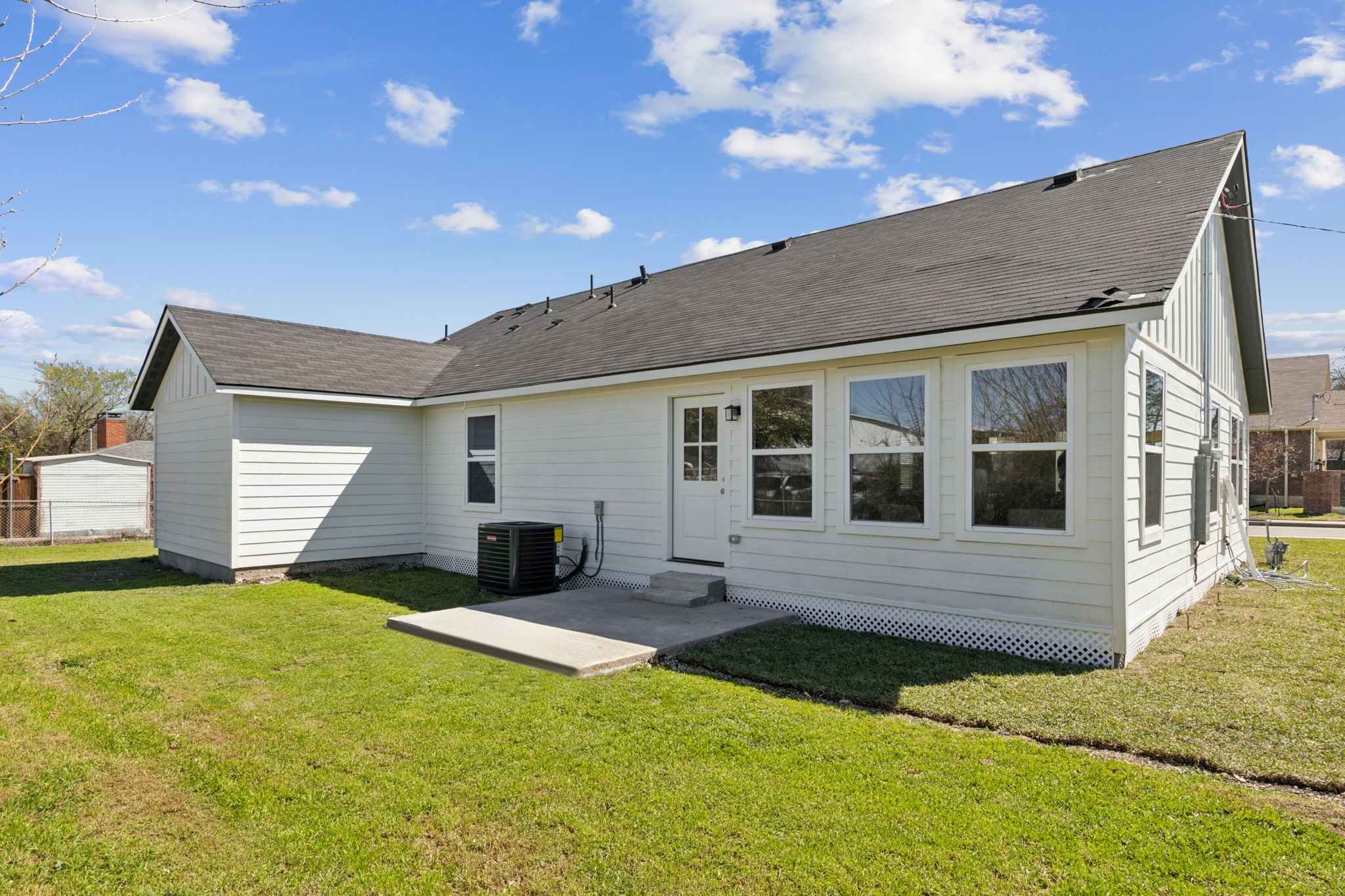 503 Smith Street Mckinney TX 75069