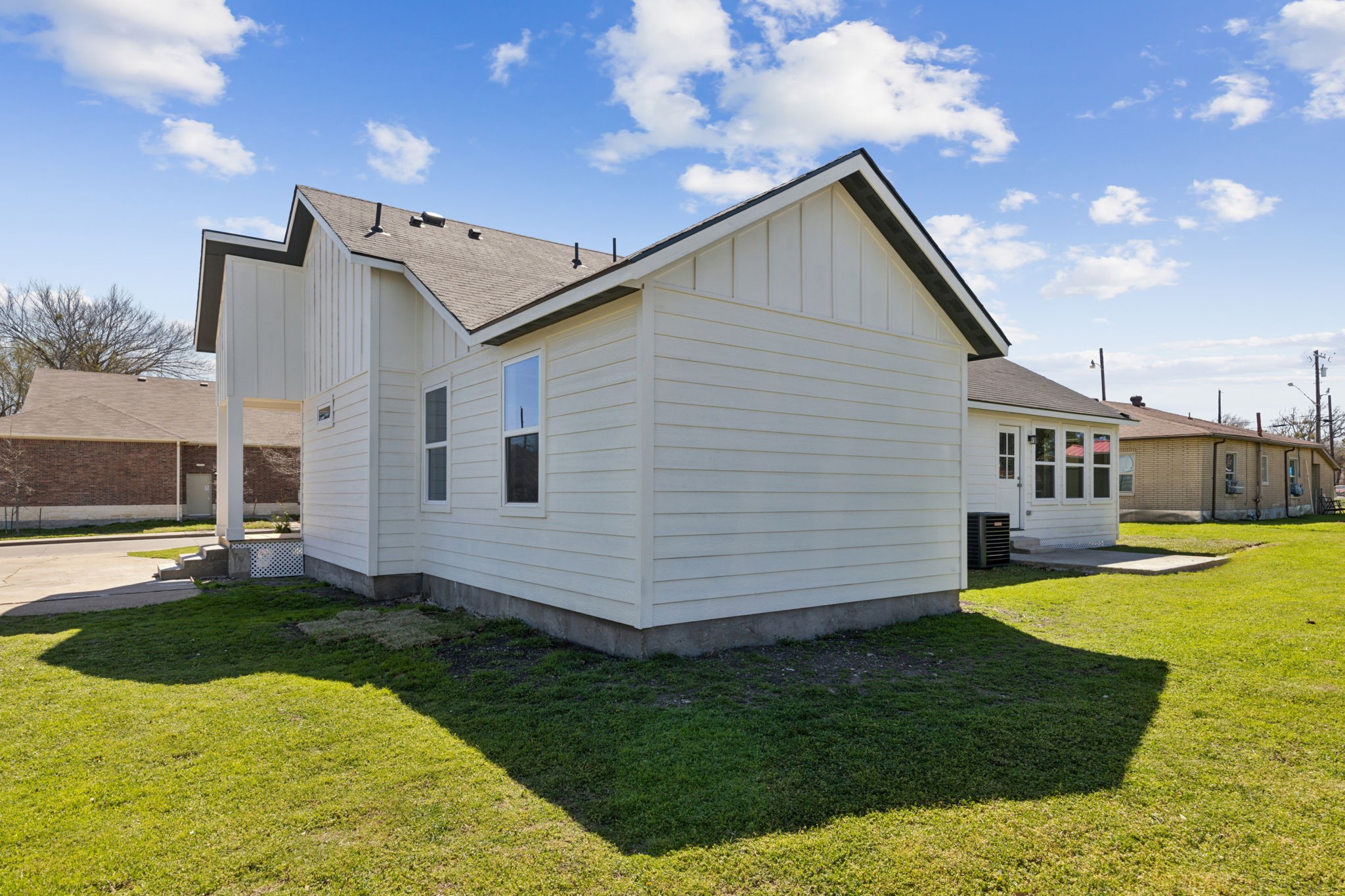 503 Smith Street Mckinney TX 75069