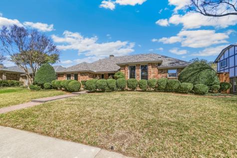 10019 Hickory Crossing Dallas TX 75243