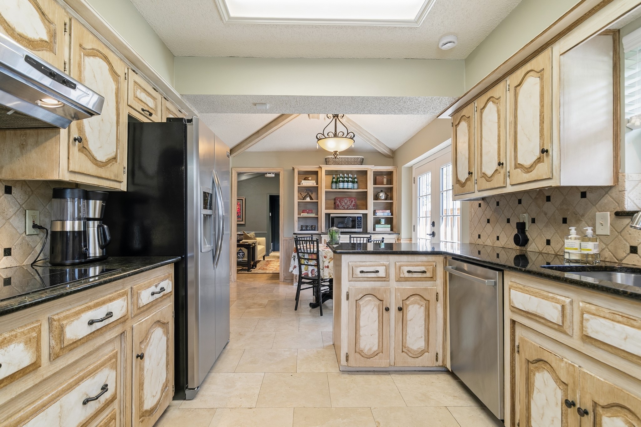 10019 Hickory Crossing Dallas TX 75243