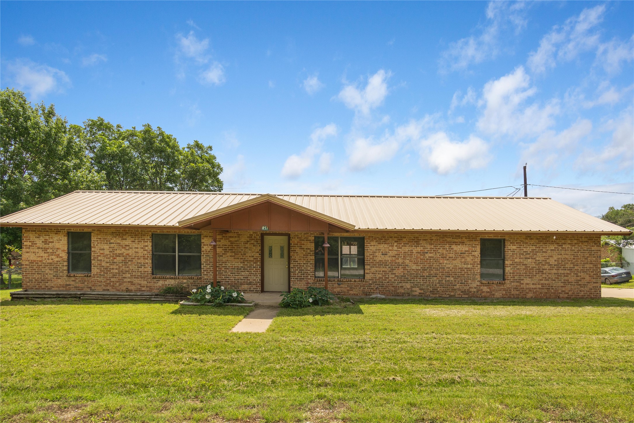 857 Cherokee Road De Leon TX 76444
