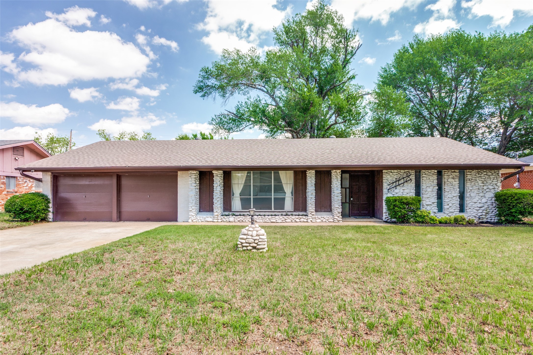 2108 David Drive Fort Worth TX 76111