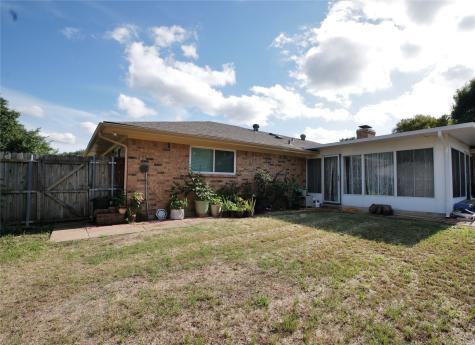 1047 Quail Run Duncanville TX 75116