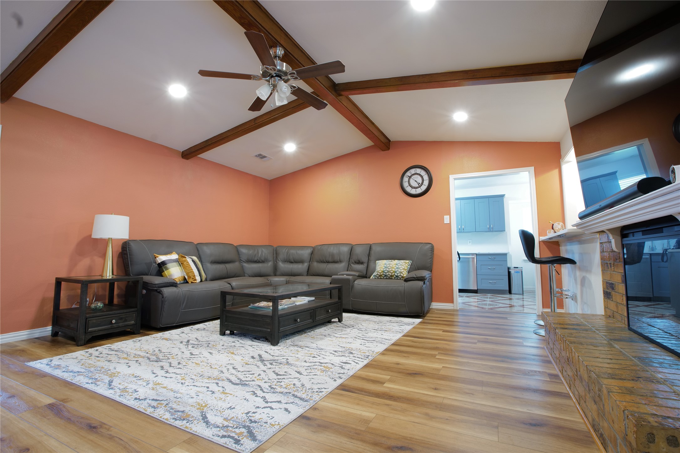 1047 Quail Run Duncanville TX 75116