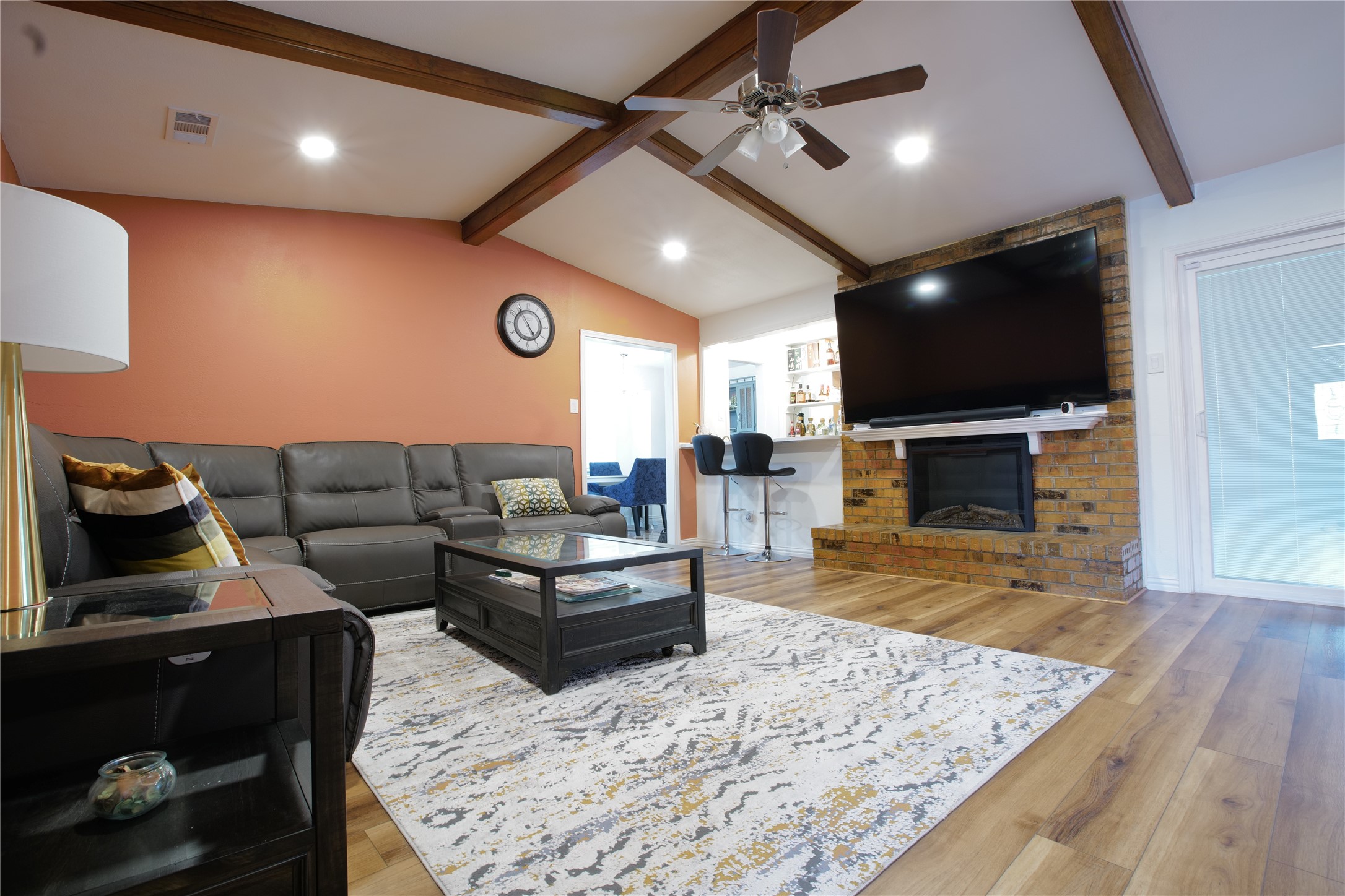 1047 Quail Run Duncanville TX 75116