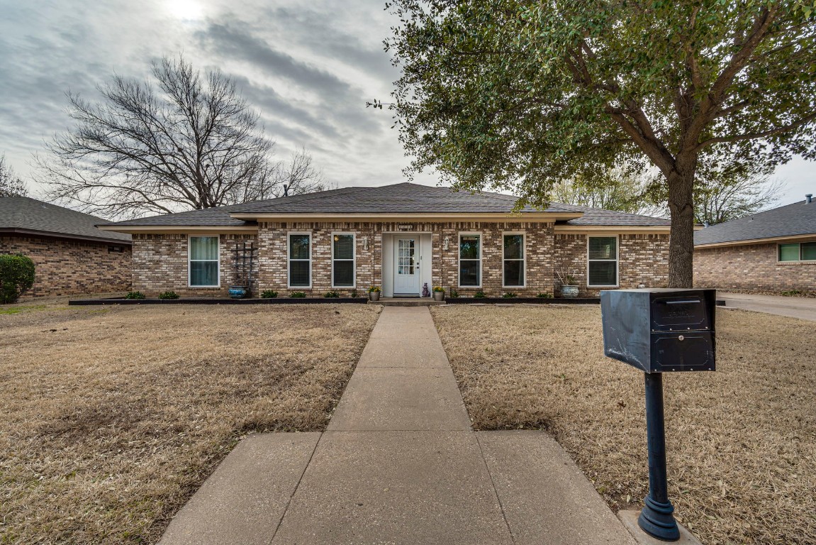 4106 Kingswick Drive Arlington TX 76016