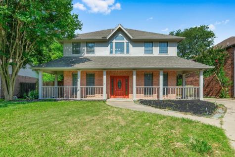 1519 Bridge Water Lane Mansfield TX 76063