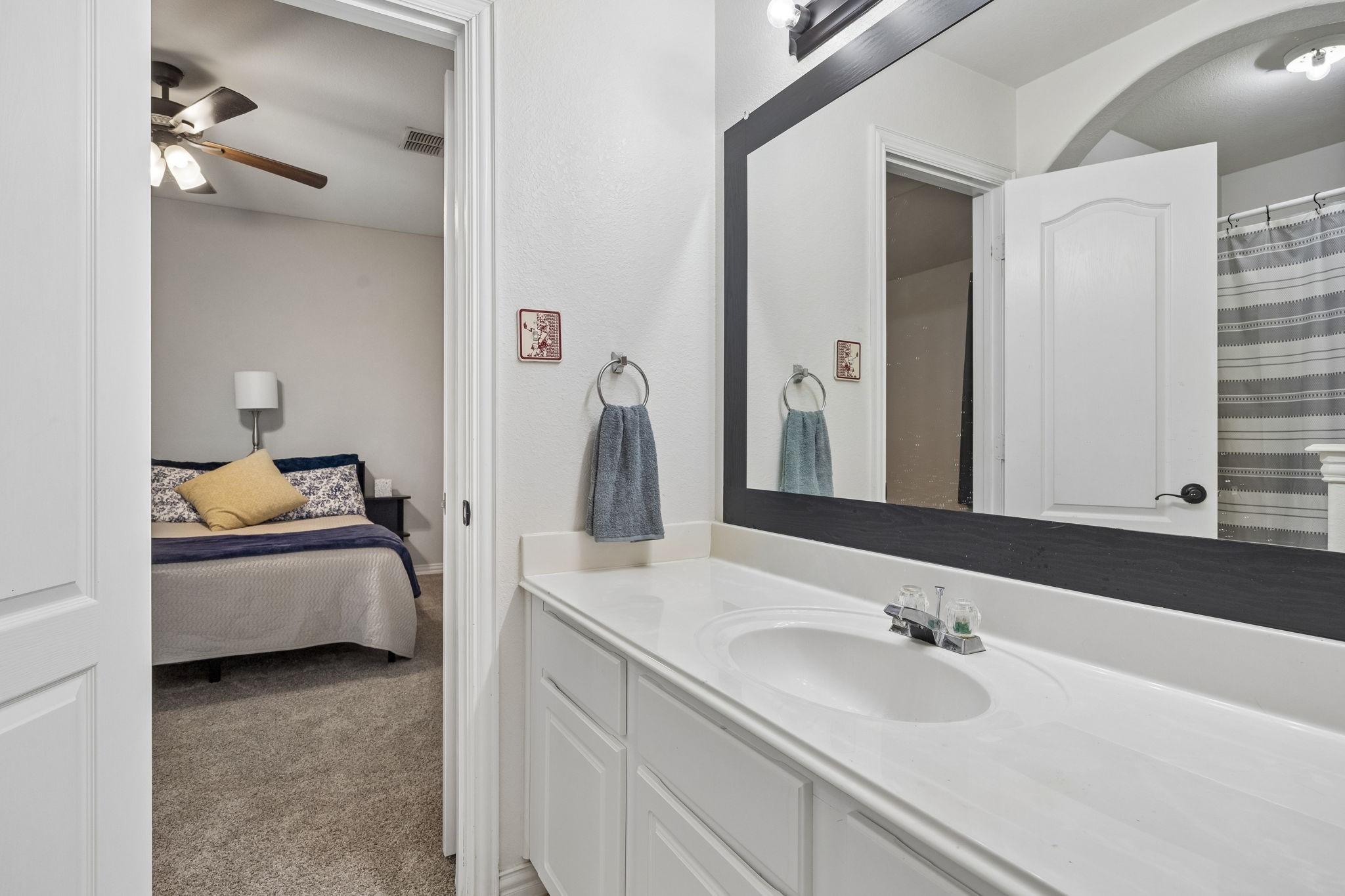 8690 Kennsington Street Frisco TX 75036