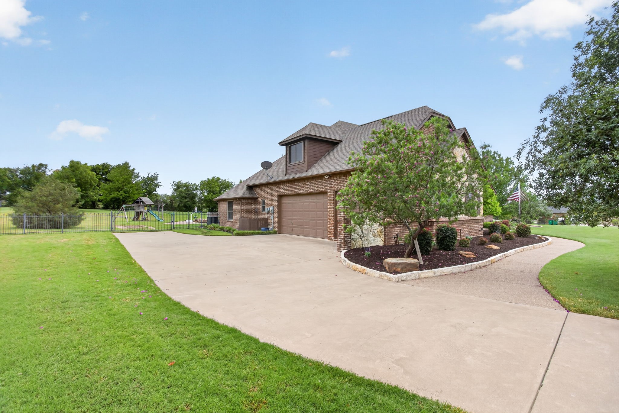 1224 Rollie Michael Lane Fort Worth TX 76179