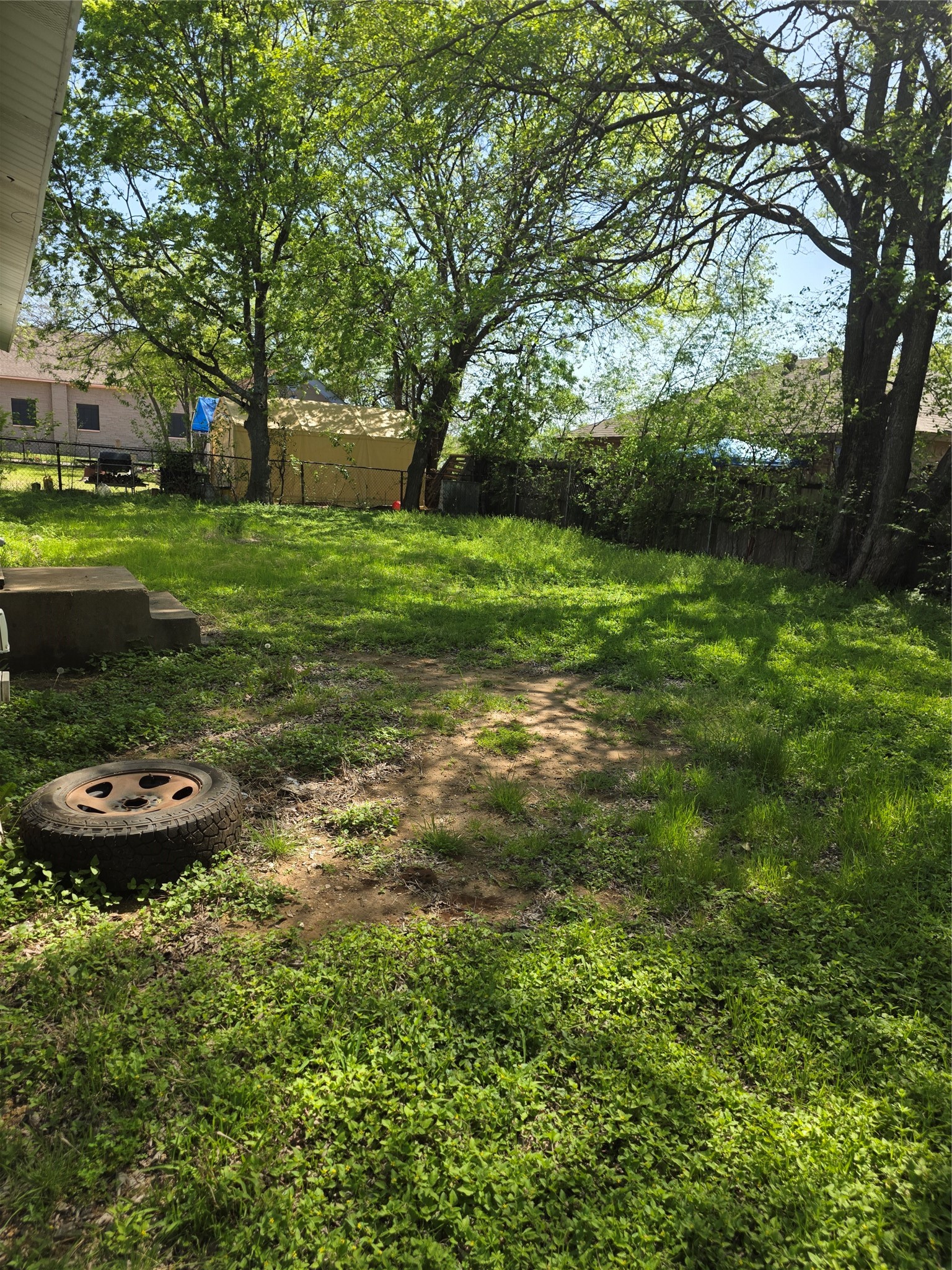 1203 N Anglin Street Cleburne TX 76031