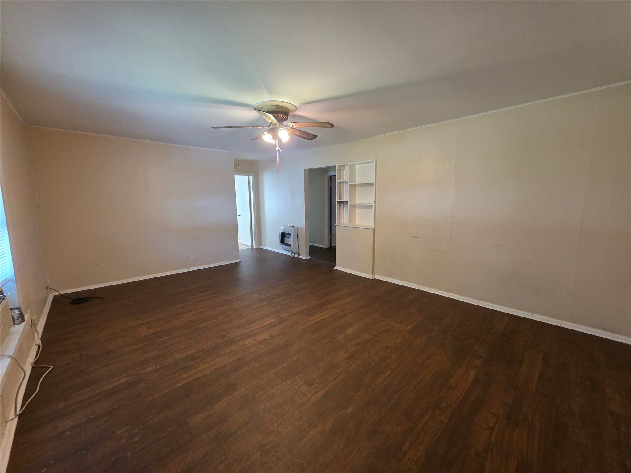 1203 N Anglin Street Cleburne TX 76031