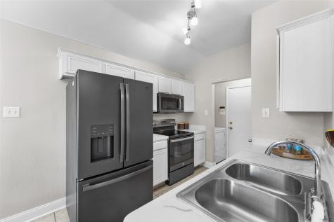 2408 Castle Ridge Drive Mckinney TX 75071