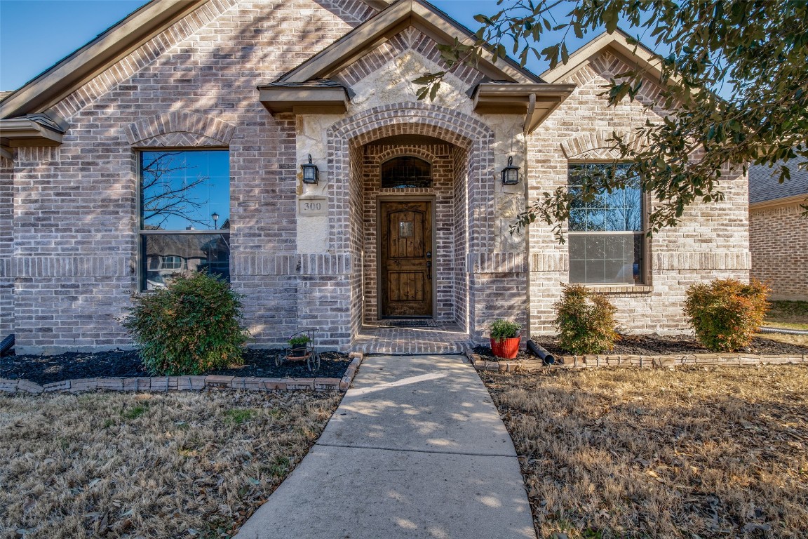 300 Wooded Creek Avenue Wylie TX 75098