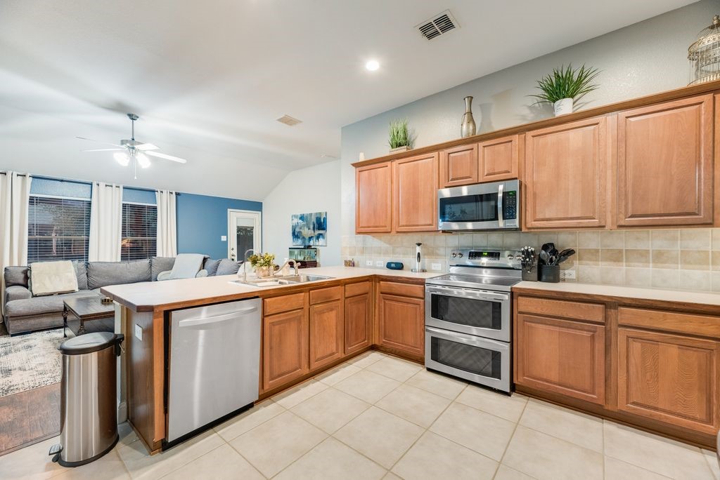 4021 Heavenly Way Heartland TX 75126
