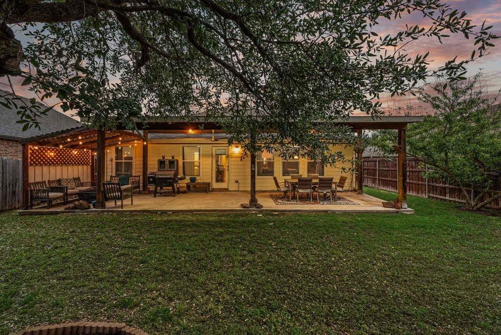 4021 Heavenly Way Heartland TX 75126