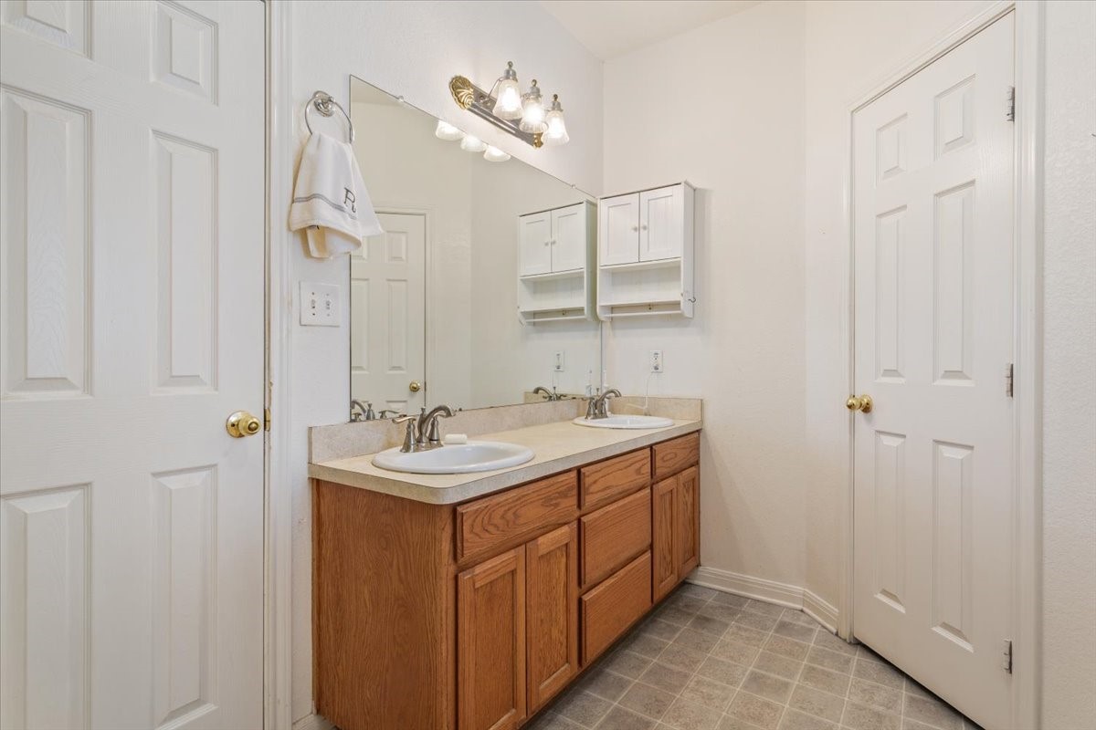 400 Wildcat Drive Lacy Lakeview TX 76705
