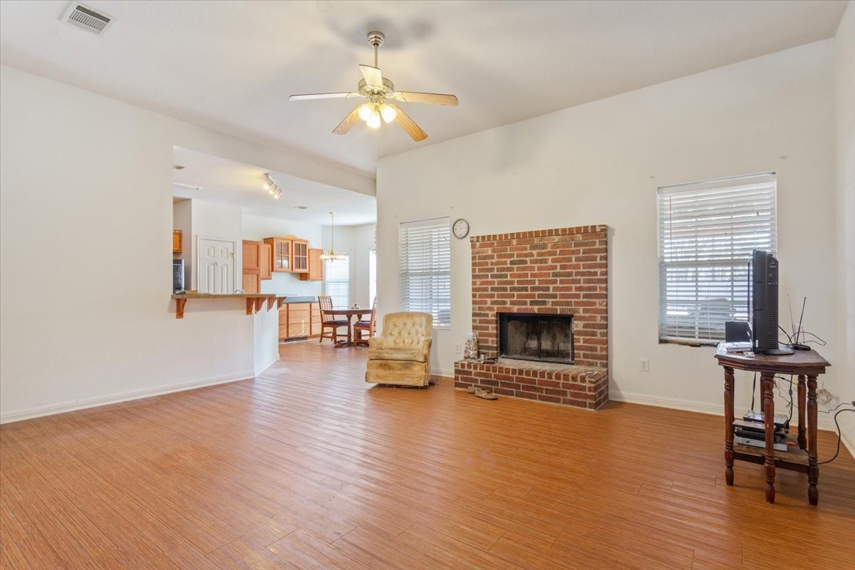 400 Wildcat Drive Lacy Lakeview TX 76705