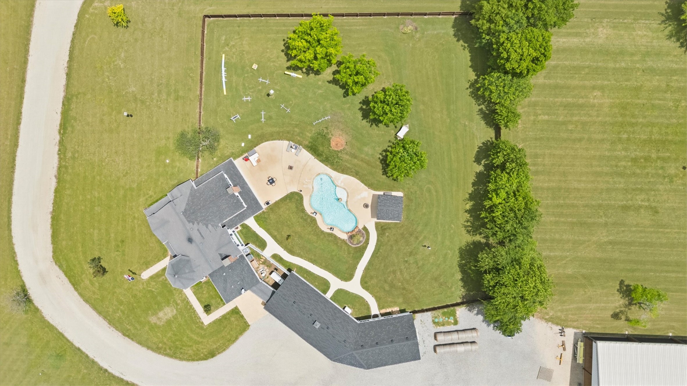 14705 County Road 545 Nevada TX 75173