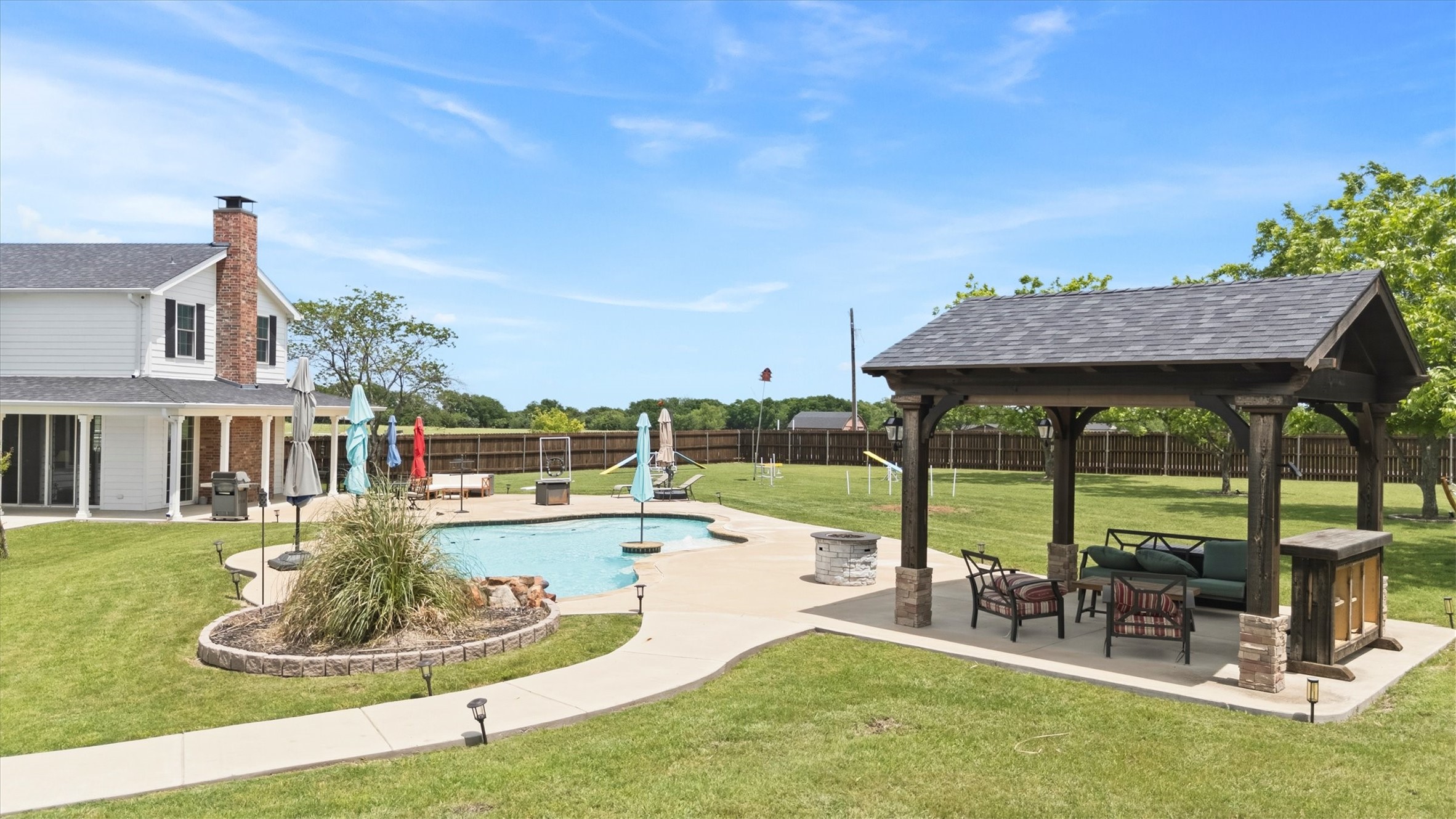 14705 County Road 545 Nevada TX 75173