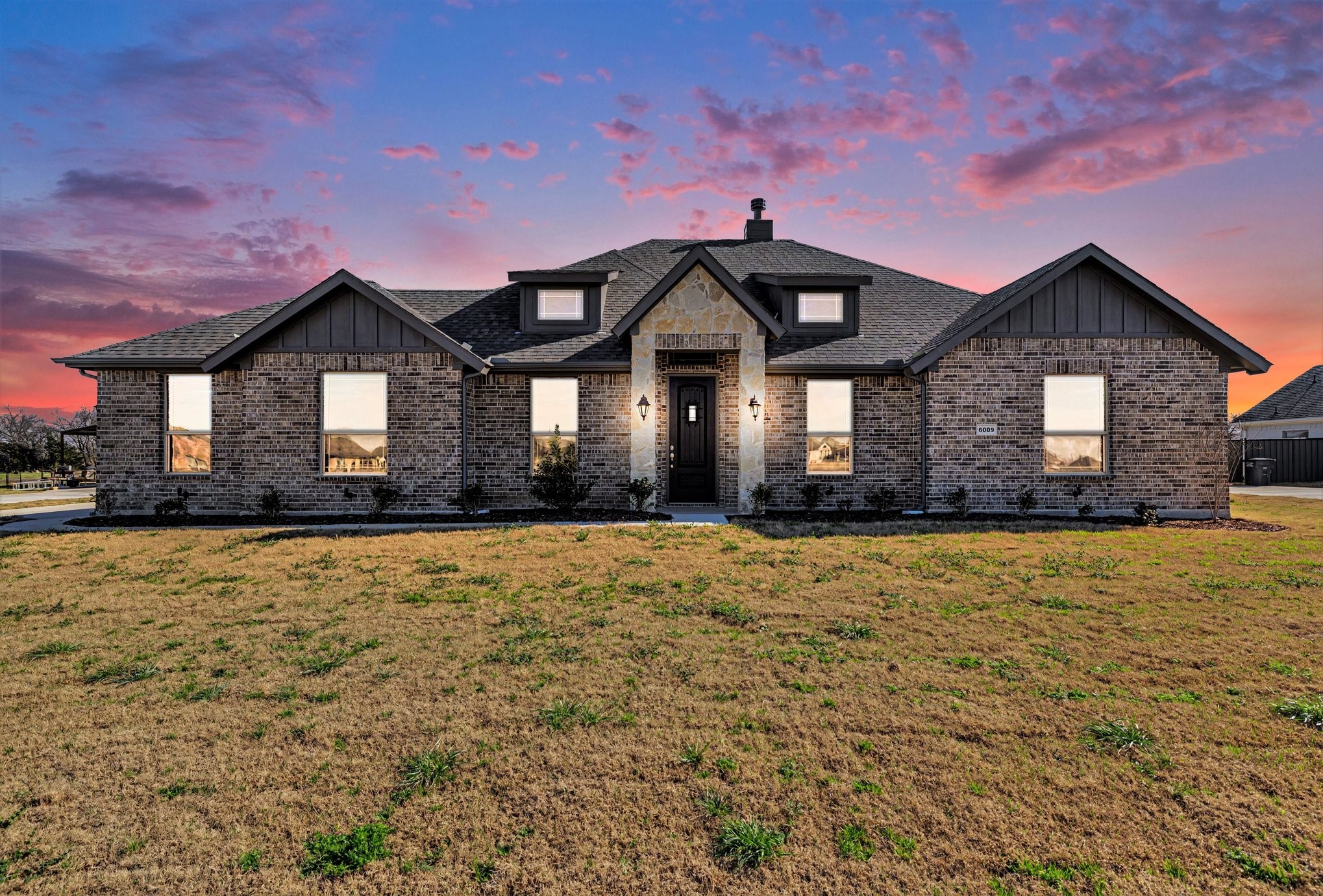 6009 Amber Sanger TX 76266