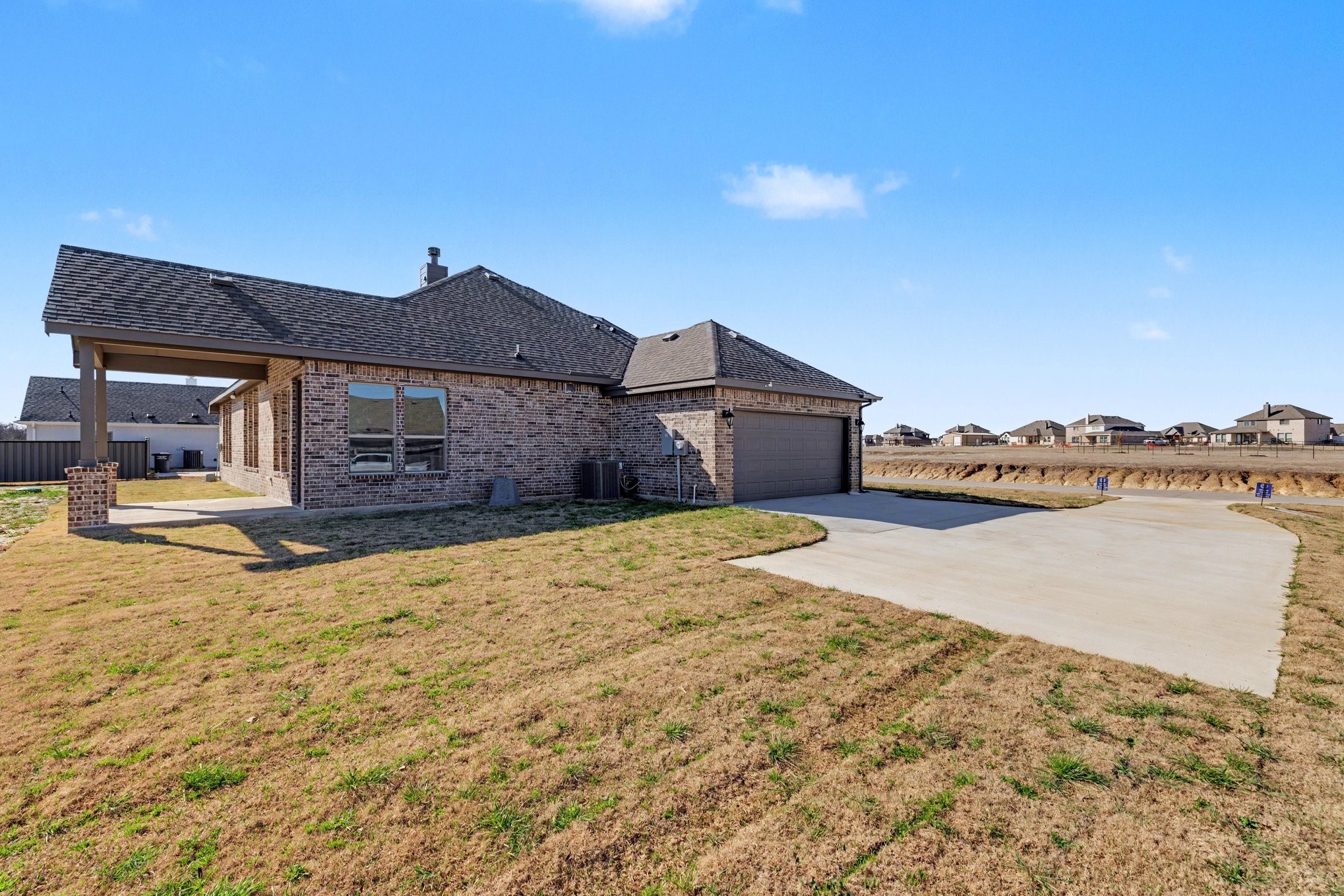 6009 Amber Sanger TX 76266