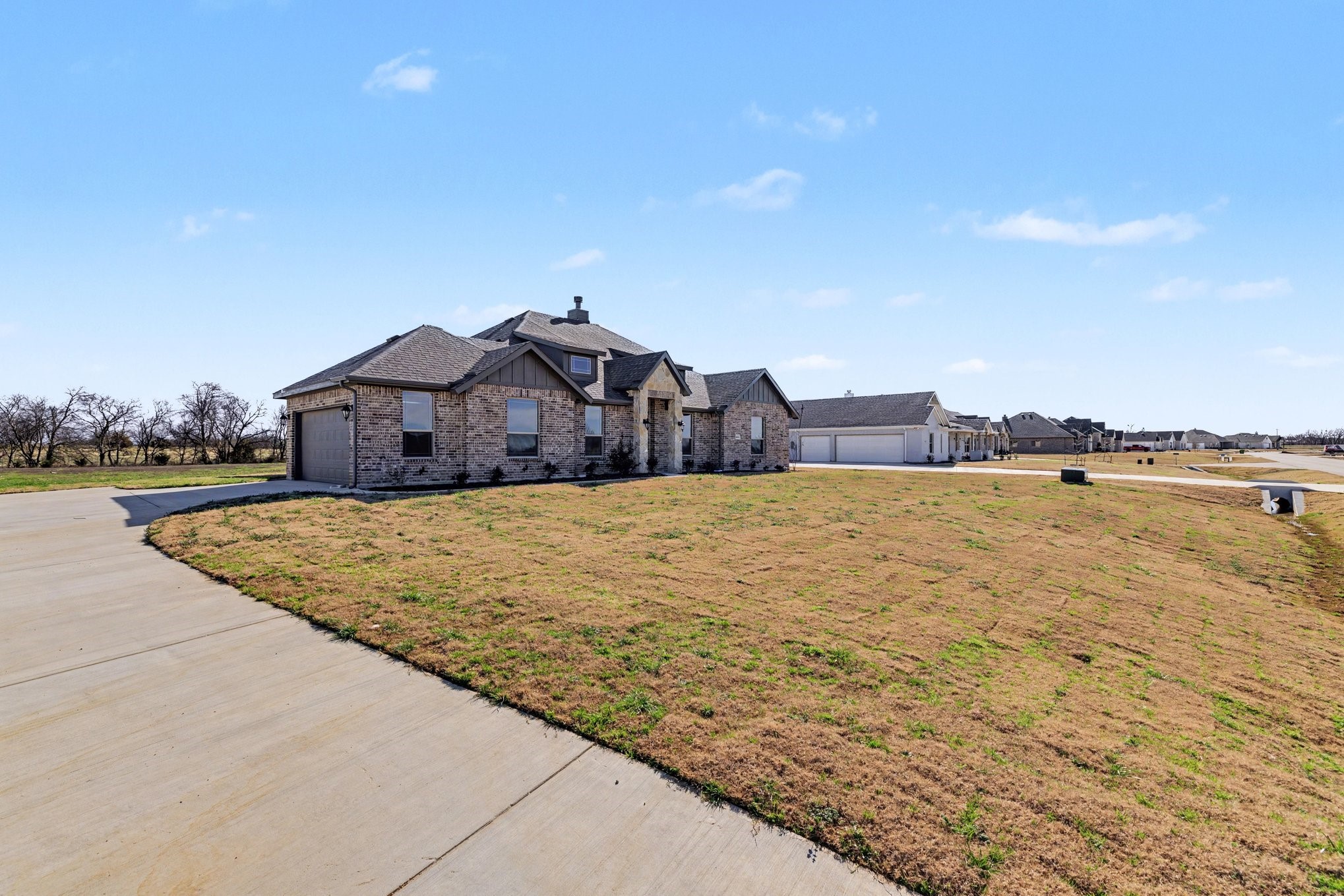 6009 Amber Sanger TX 76266