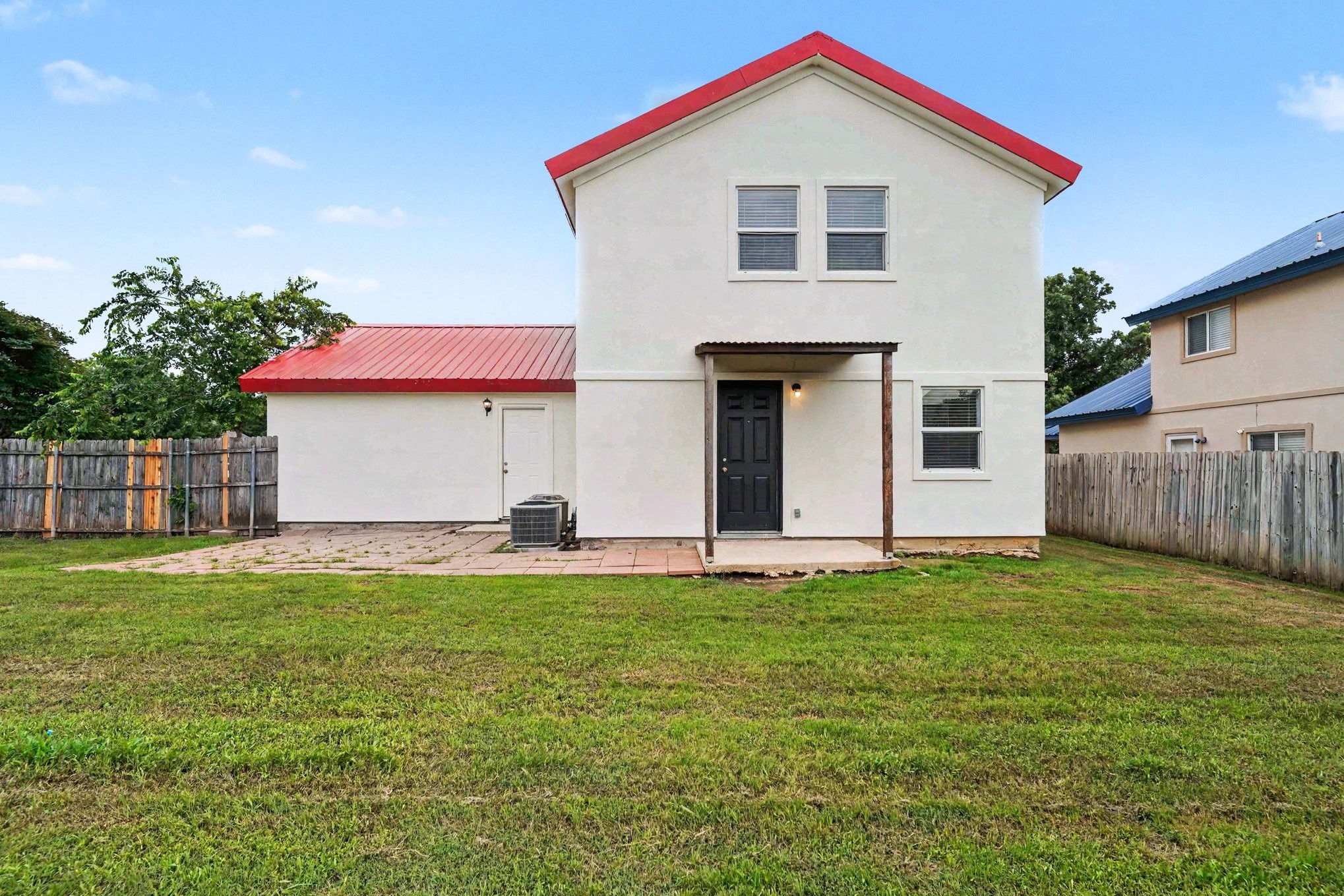 416 S Madison Place Ponder TX 76259