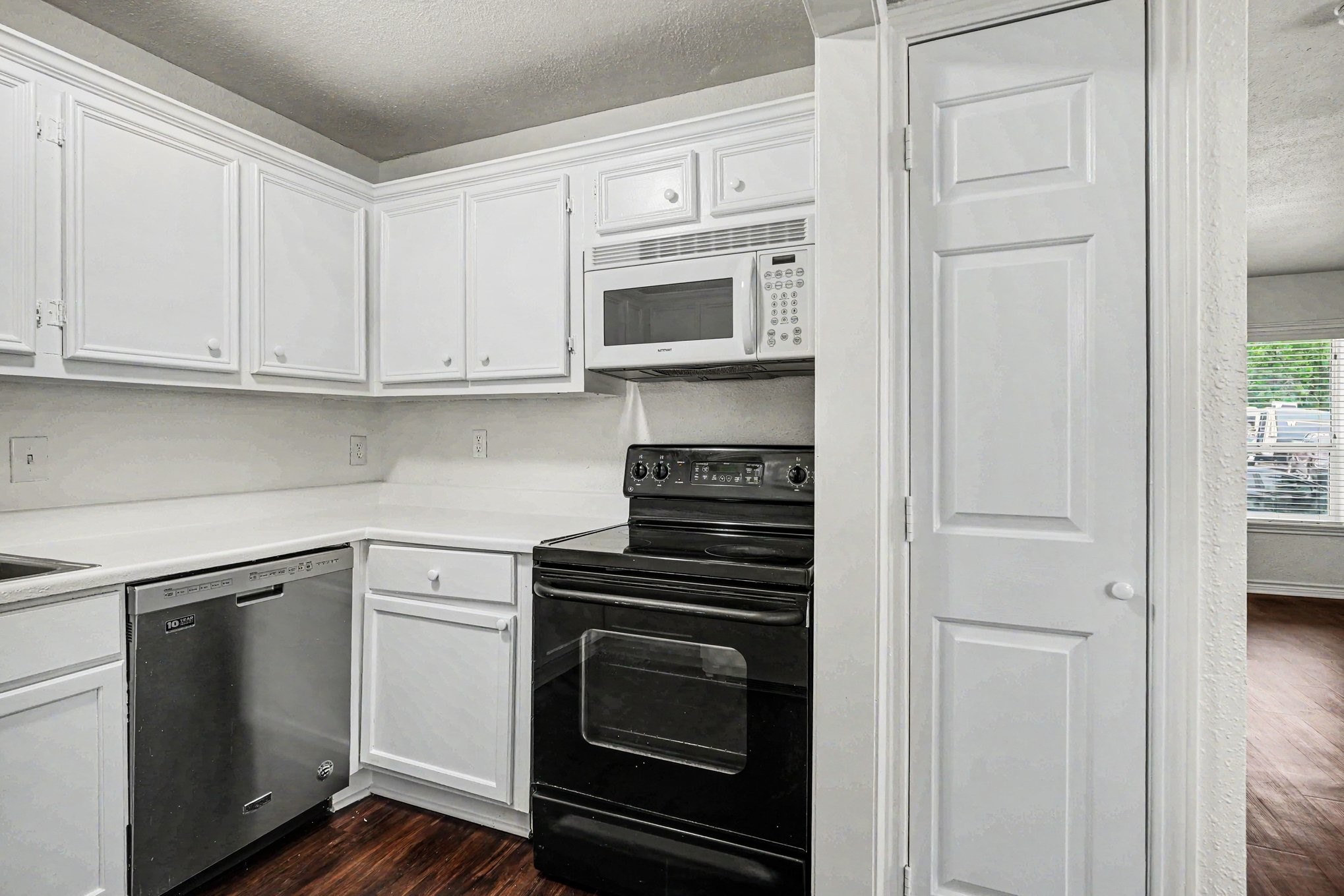 416 S Madison Place Ponder TX 76259