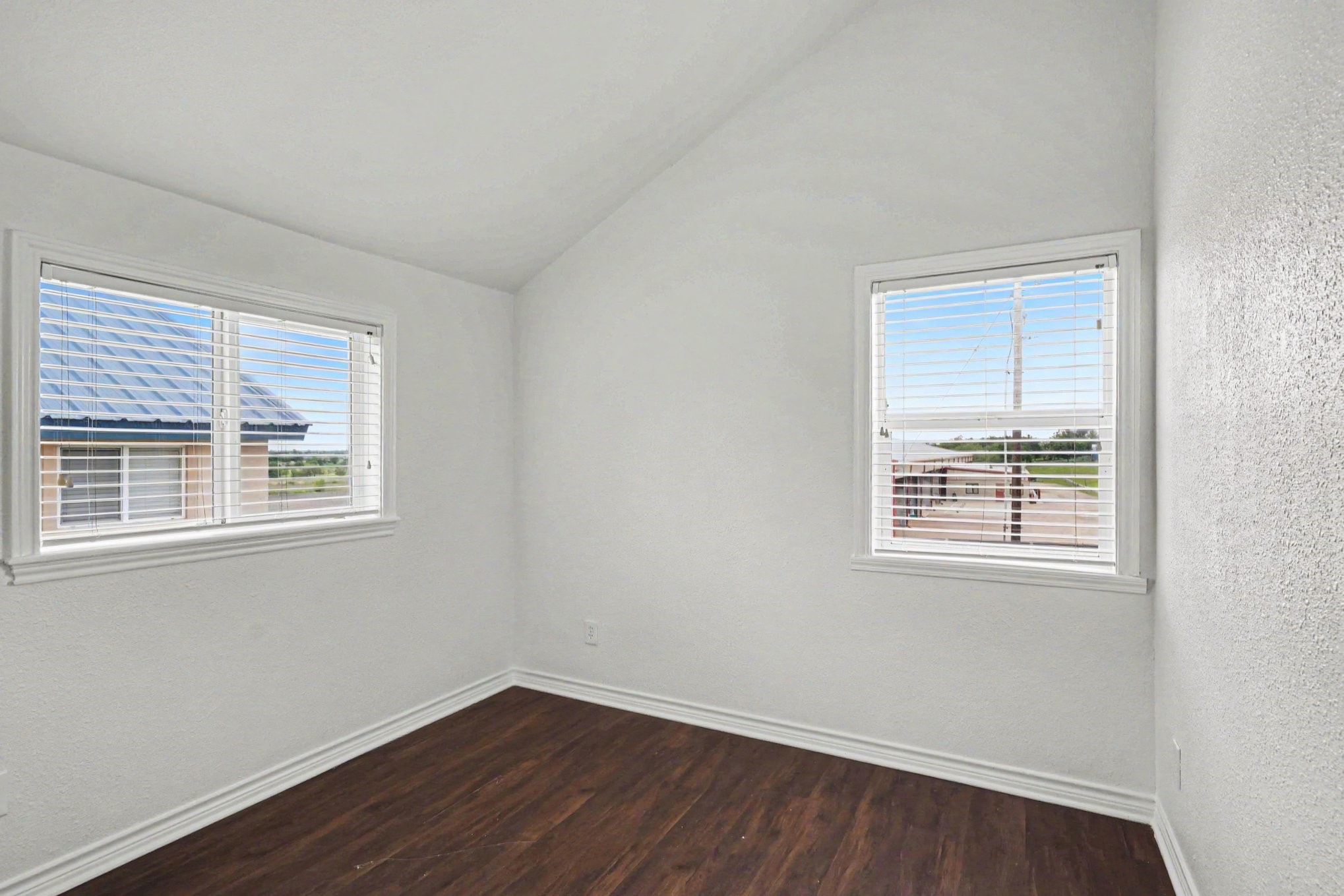 416 S Madison Place Ponder TX 76259
