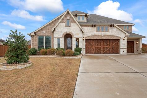 7551 Brooklake Drive Grand Prairie TX 75054