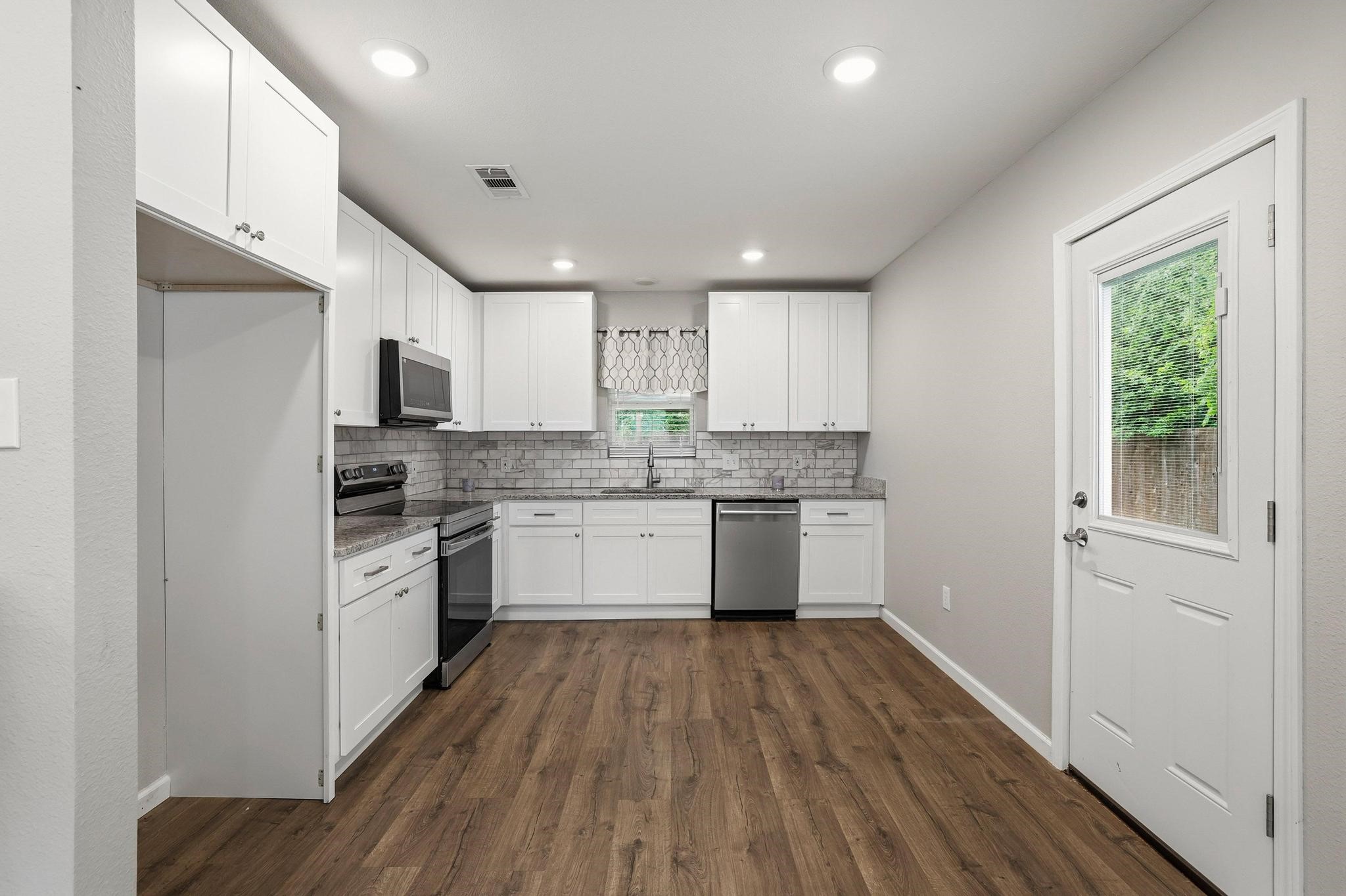 1020 W Ford Street Denison TX 75020