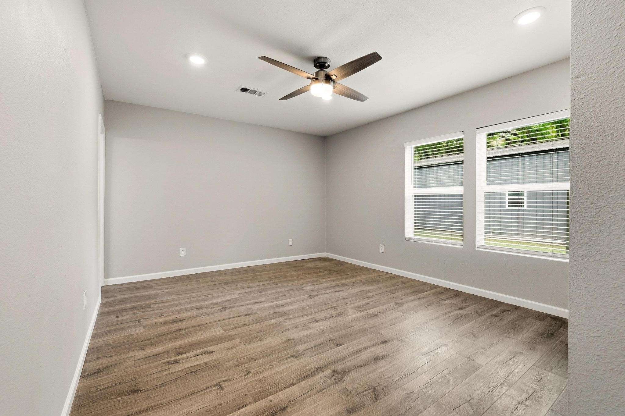 1020 W Ford Street Denison TX 75020