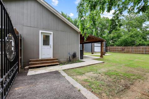 1020 W Ford Street Denison TX 75020