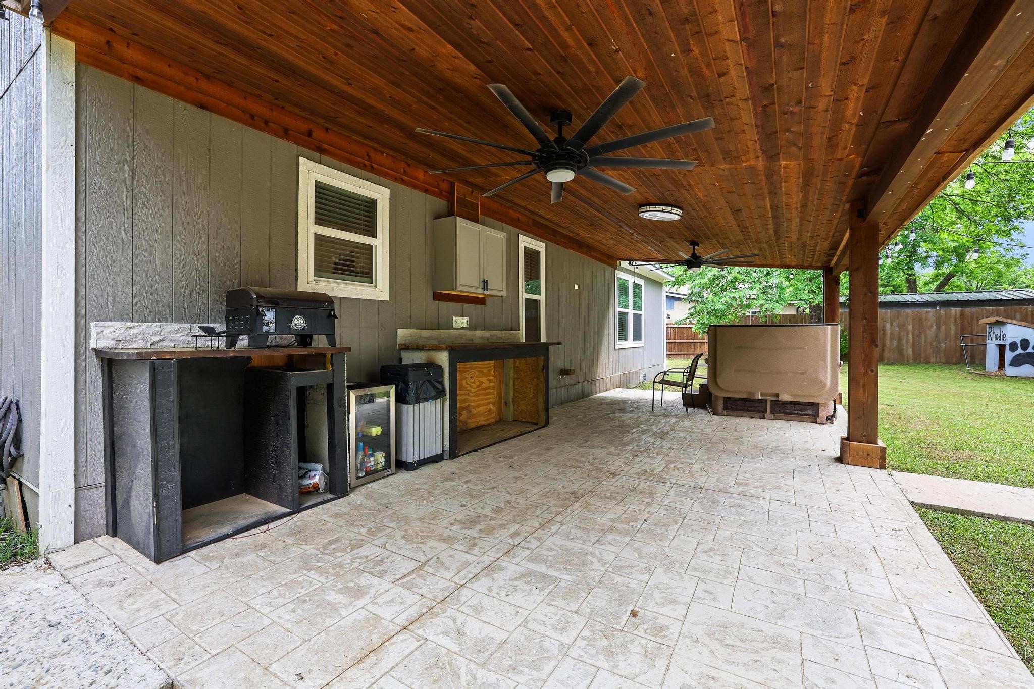 1020 W Ford Street Denison TX 75020