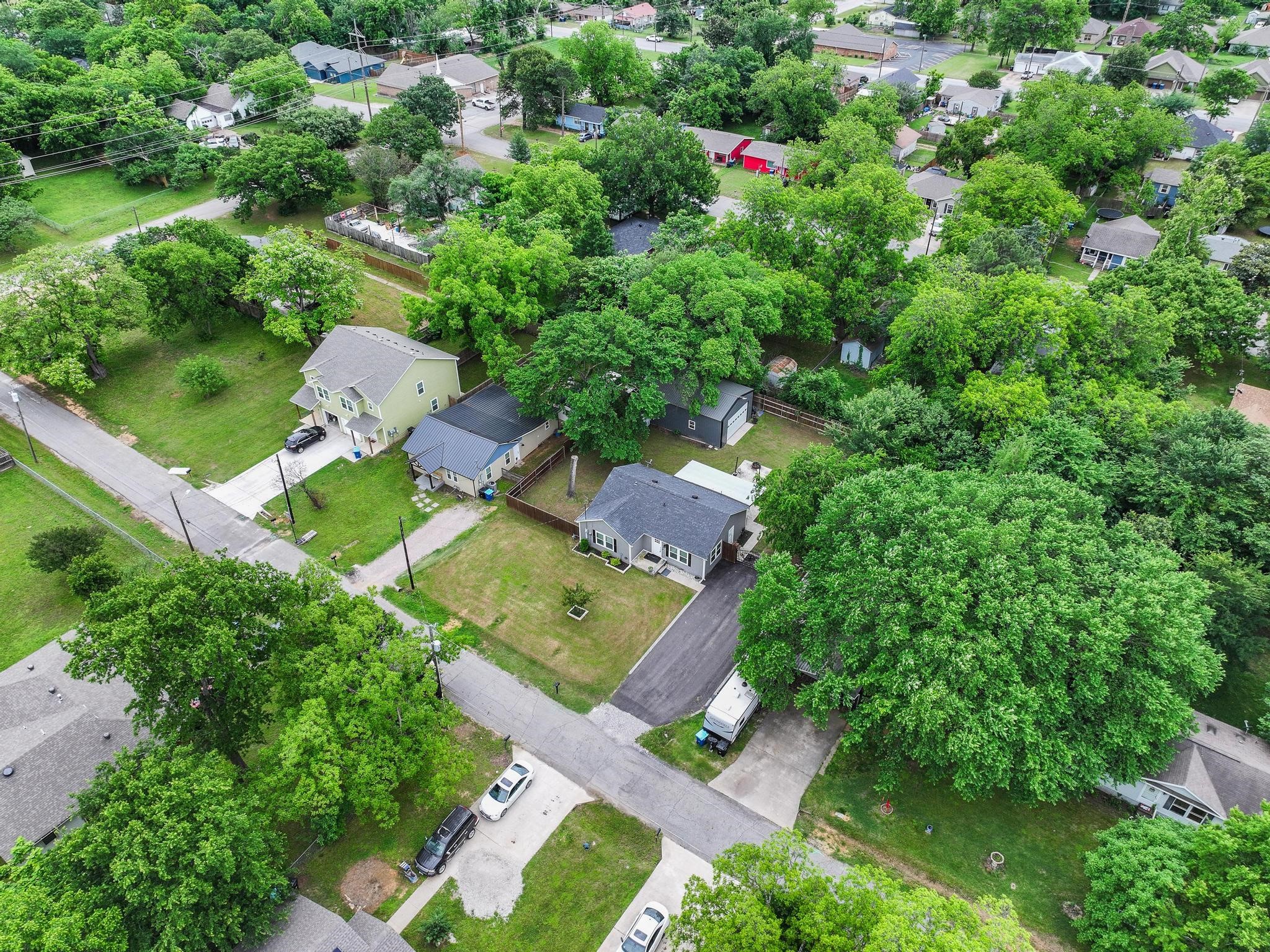 1020 W Ford Street Denison TX 75020