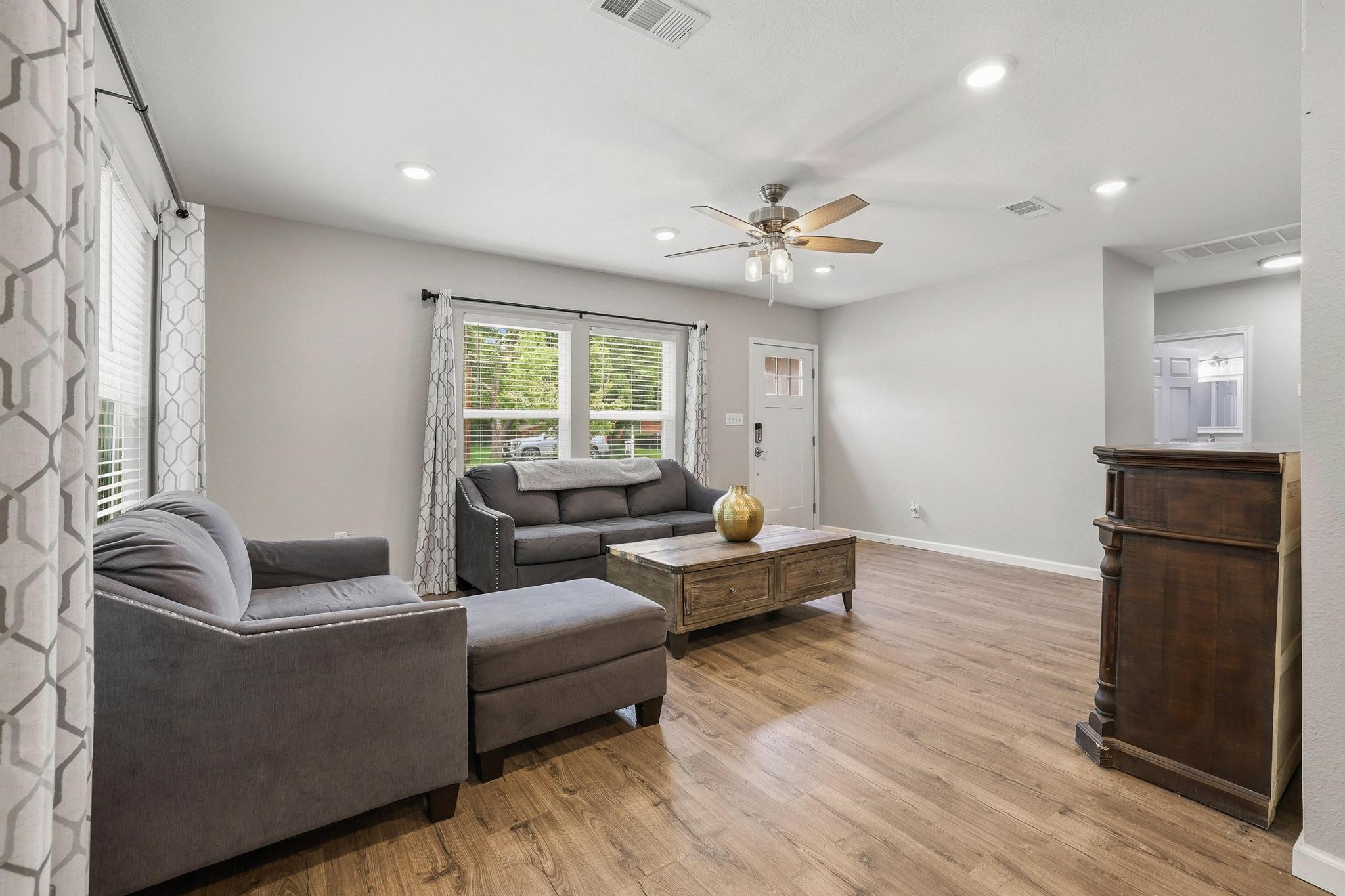 1020 W Ford Street Denison TX 75020