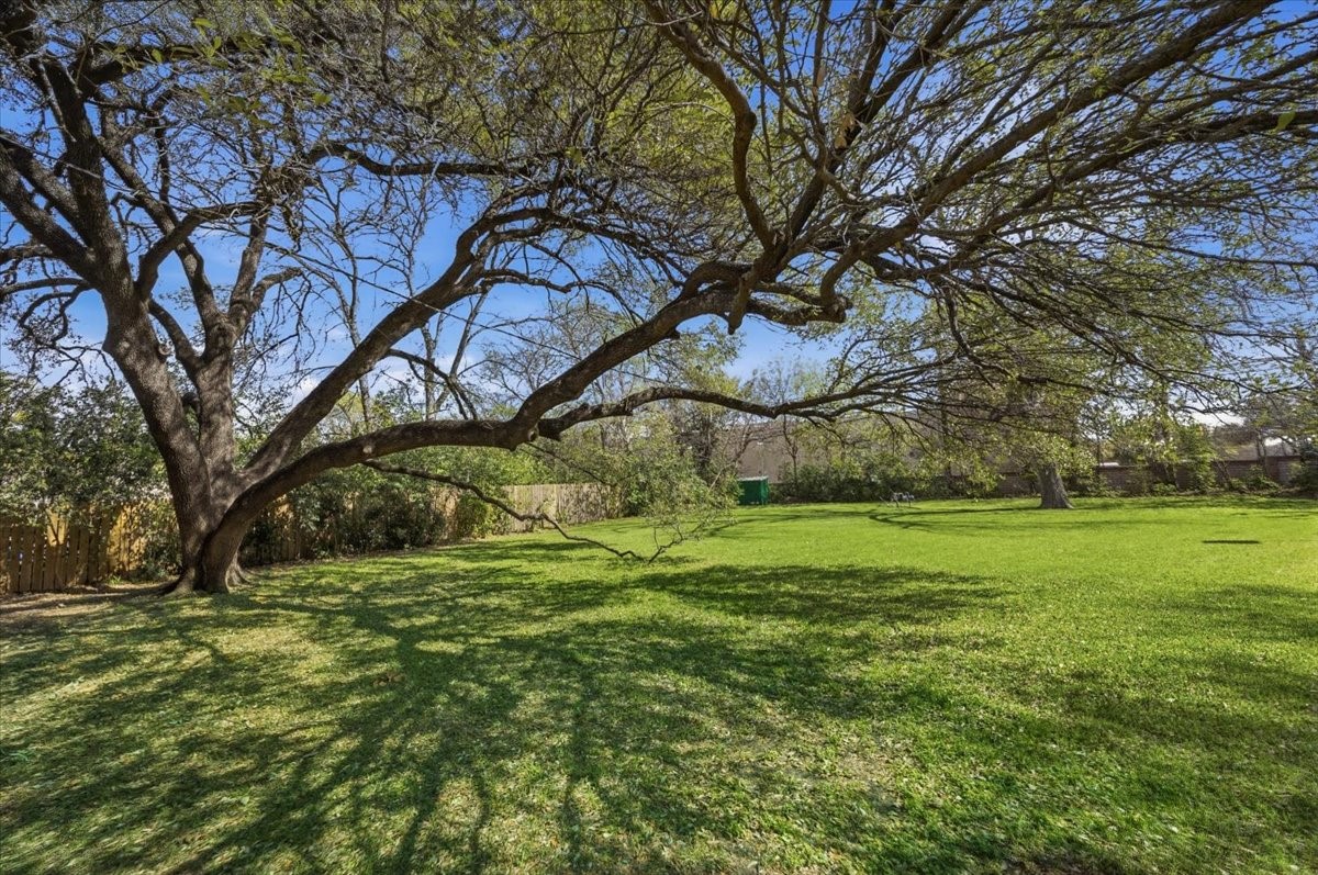 6321 Greenway Road Fort Worth TX 76116