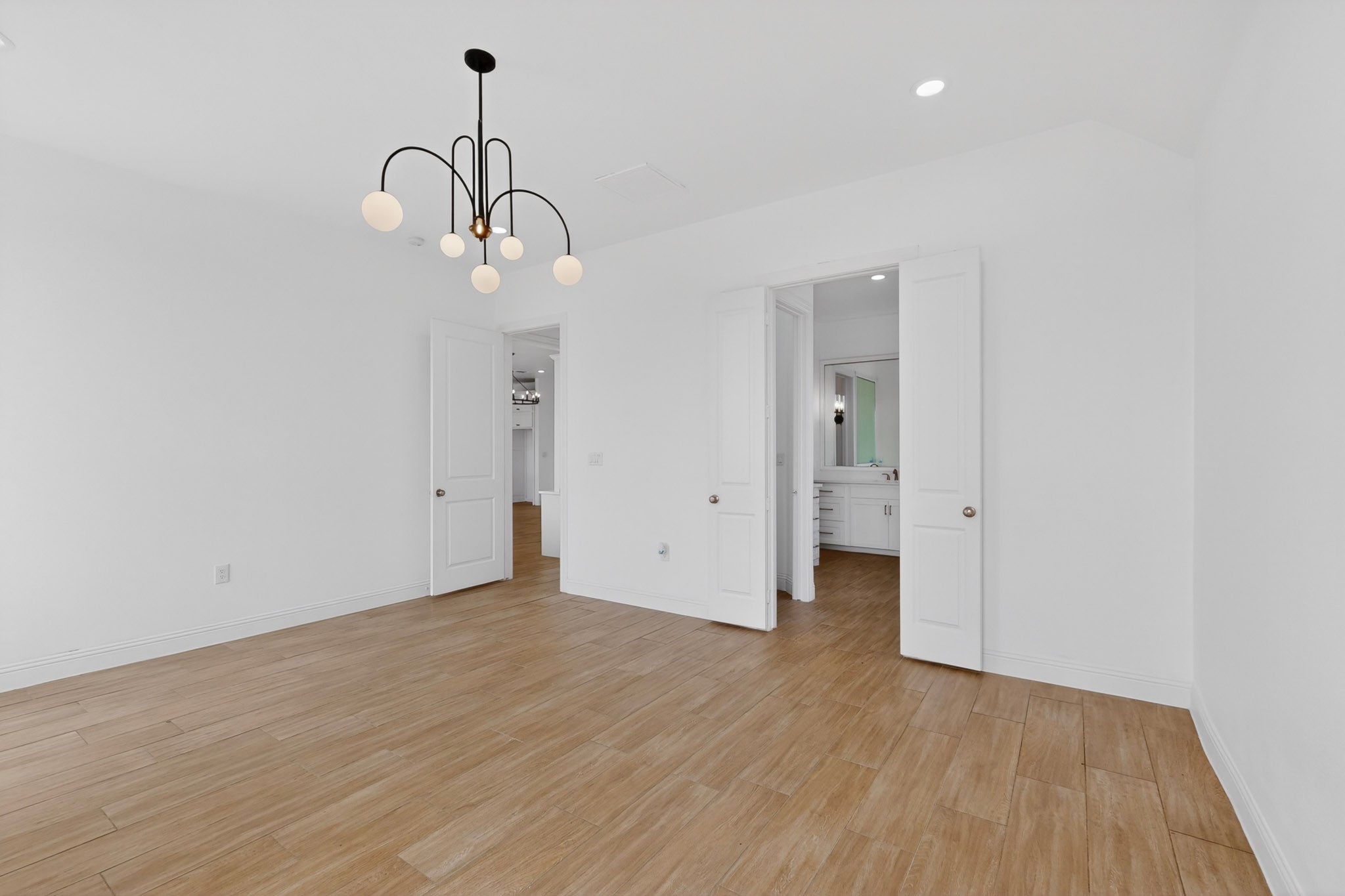 10813 Alta Sierra Drive Benbrook TX 76126