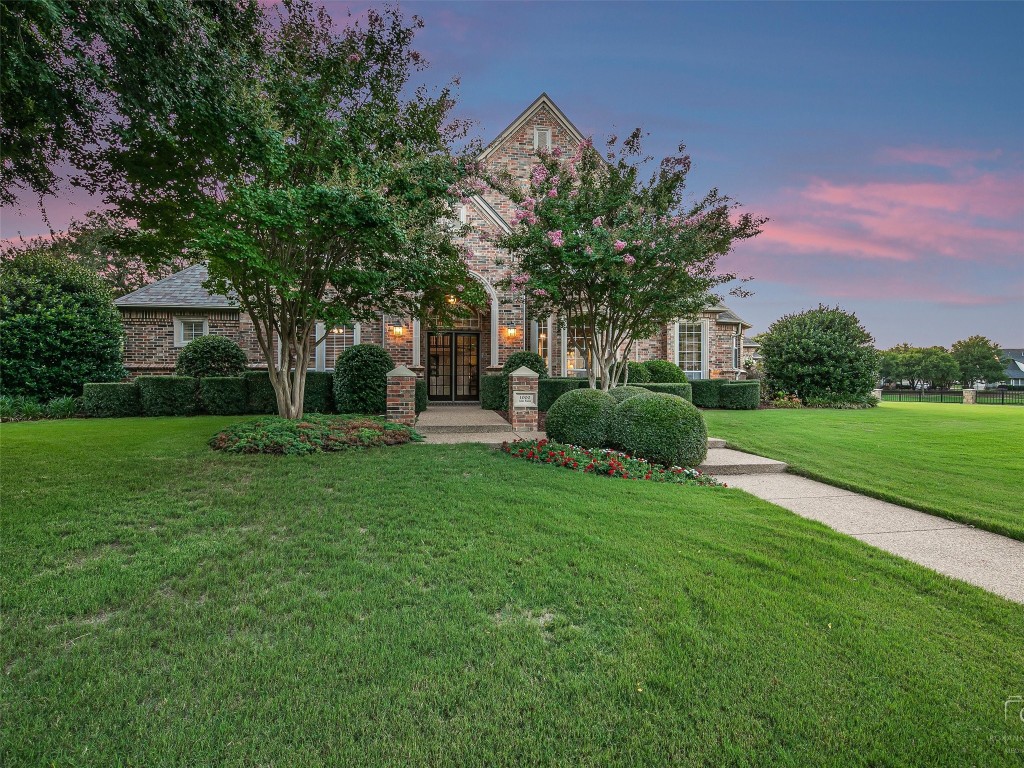 1000 Lake Forest Drive Southlake TX 76092